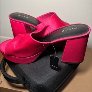 10.5 wide width torrid platform mules-Fuchsia